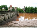 Přehrada Les Království během povodní v červnu 2013