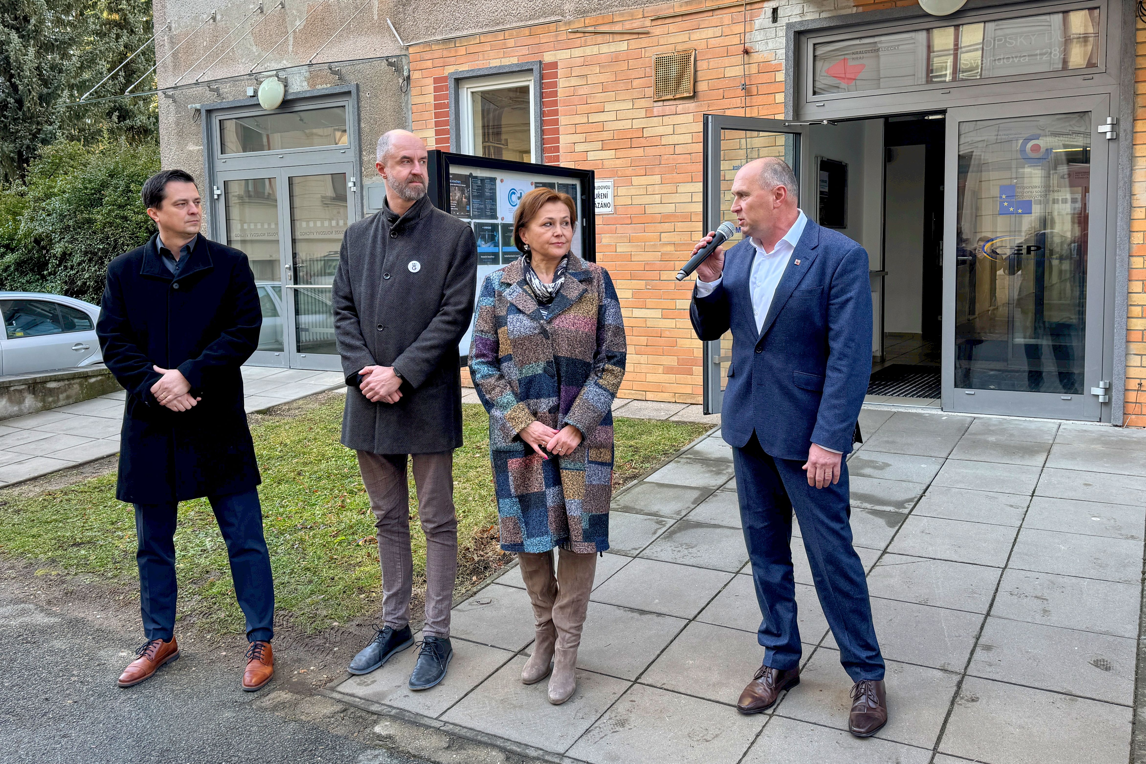 V Hradci Králové začala stavba nové jídelny, využijí ji zejména středoškoláci 