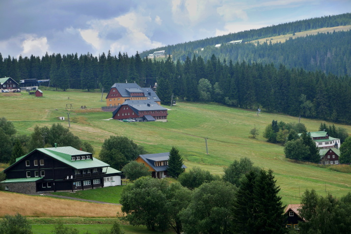 Dětské ozdravovny v Krkonoších nabízí pobyty na zdravém vzduchu. Jako jediné v Česku