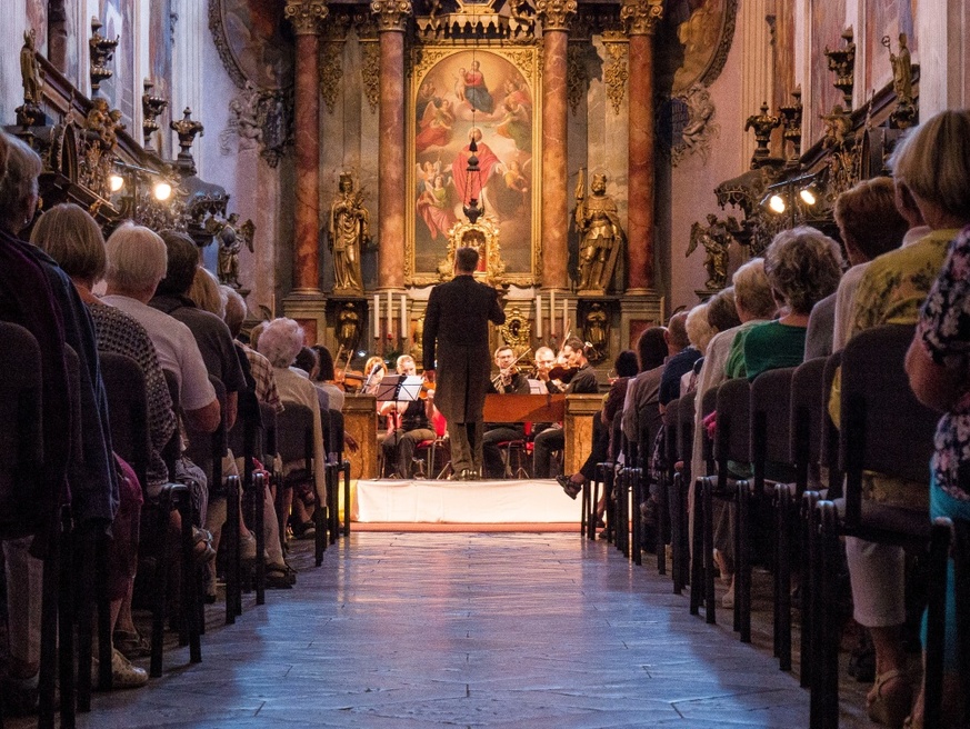 První letní koncert festivalu Za poklady Broumovska představil pozdně barokní hru v podání Národního divadla