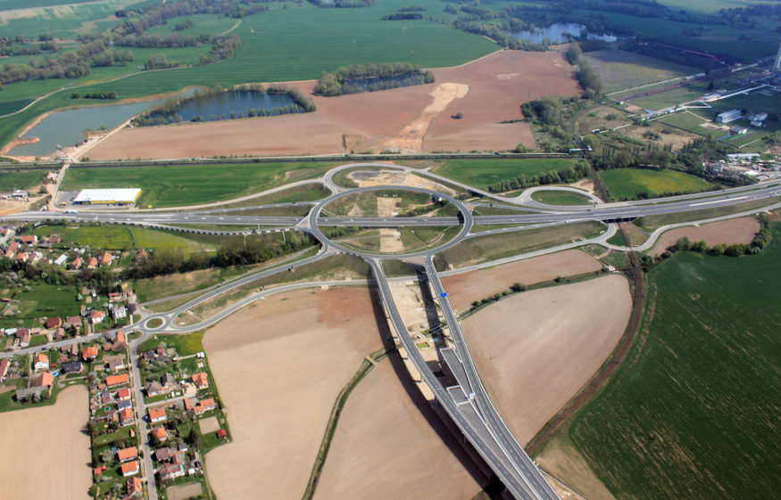 Opatovice nad Labem řeší neútěšnou dopravní situaci. S pomocí přichází i Královéhradecký kraj