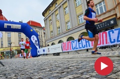 V centru Hradce proběhlo krajské semifinálové kolo Juniorského maratonu 2017