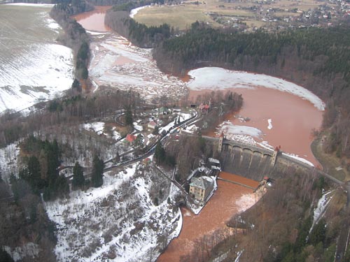 Přehrada Les Království: sobota, 1. dubna odpoledne