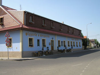 Dětenice - nově vybudovaná pizzerie